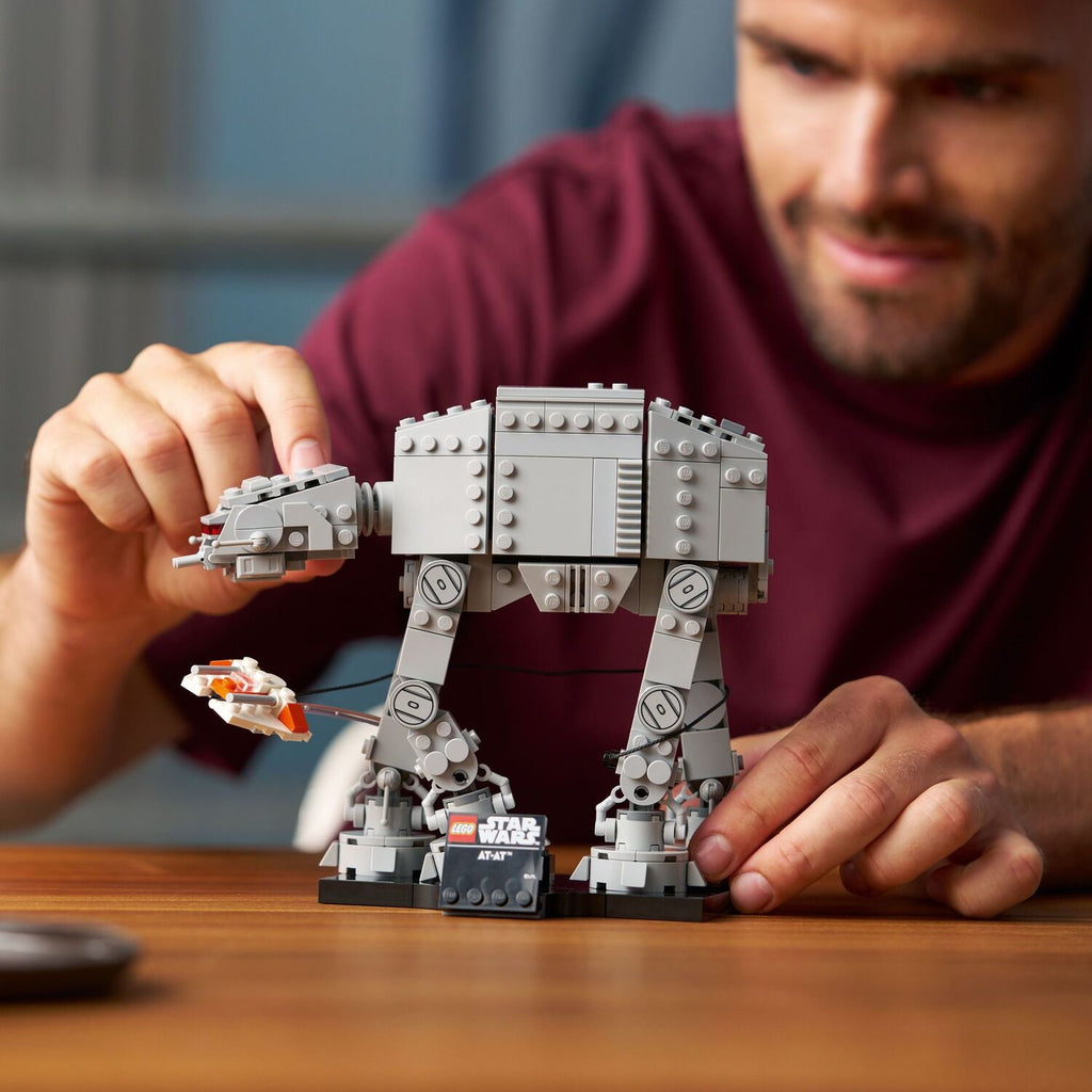 LEGO Star Wars: AT-AT™