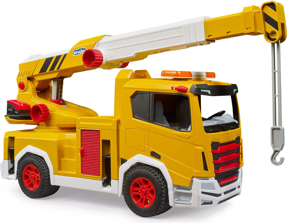 Bruder ROADMAX Crane Truck